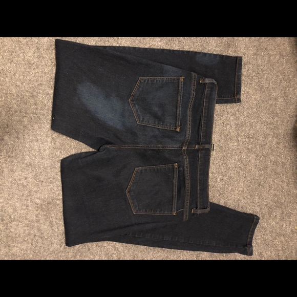 Must Go Sale: Barely Worn or Vintage Jeans+Jacket - Picture 6 of 8